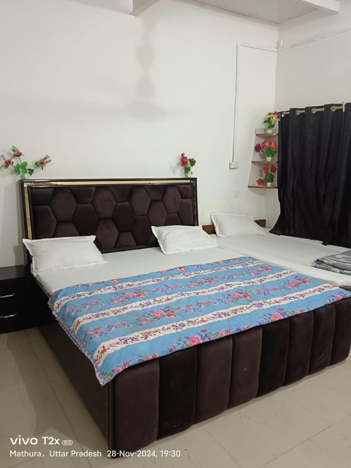 Hari Krishnam Residency Hotel Mathura Exterior foto